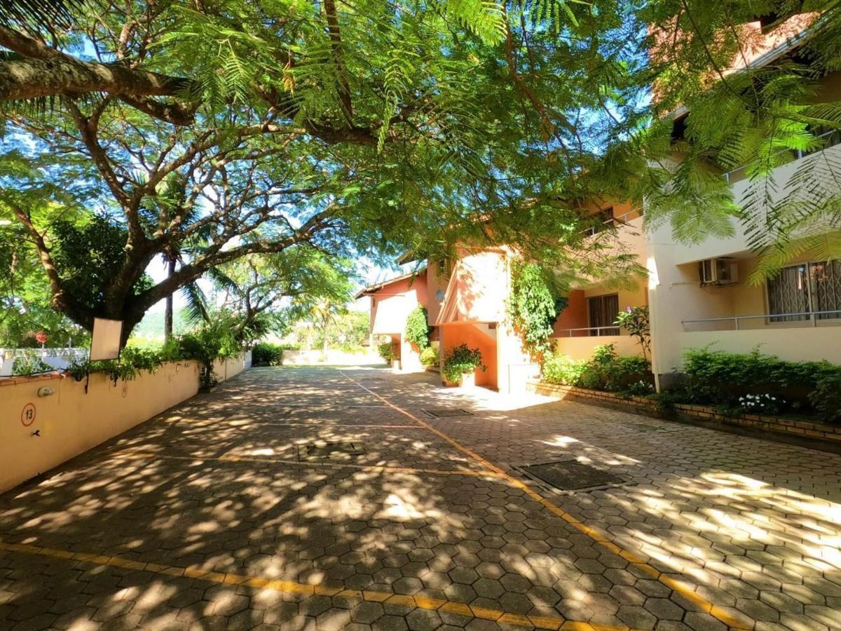 Flamboyant Apartamentos ボンビーニャス エクステリア 写真