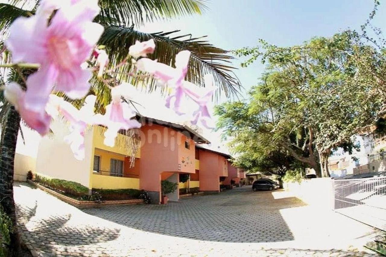 Flamboyant Apartamentos ボンビーニャス エクステリア 写真